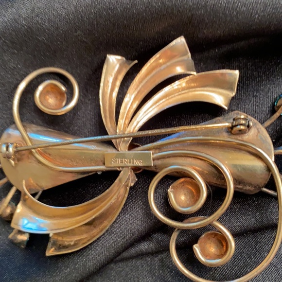 Vintage Sterling vermeil brooch with rhinestones - Picture 5 of 7